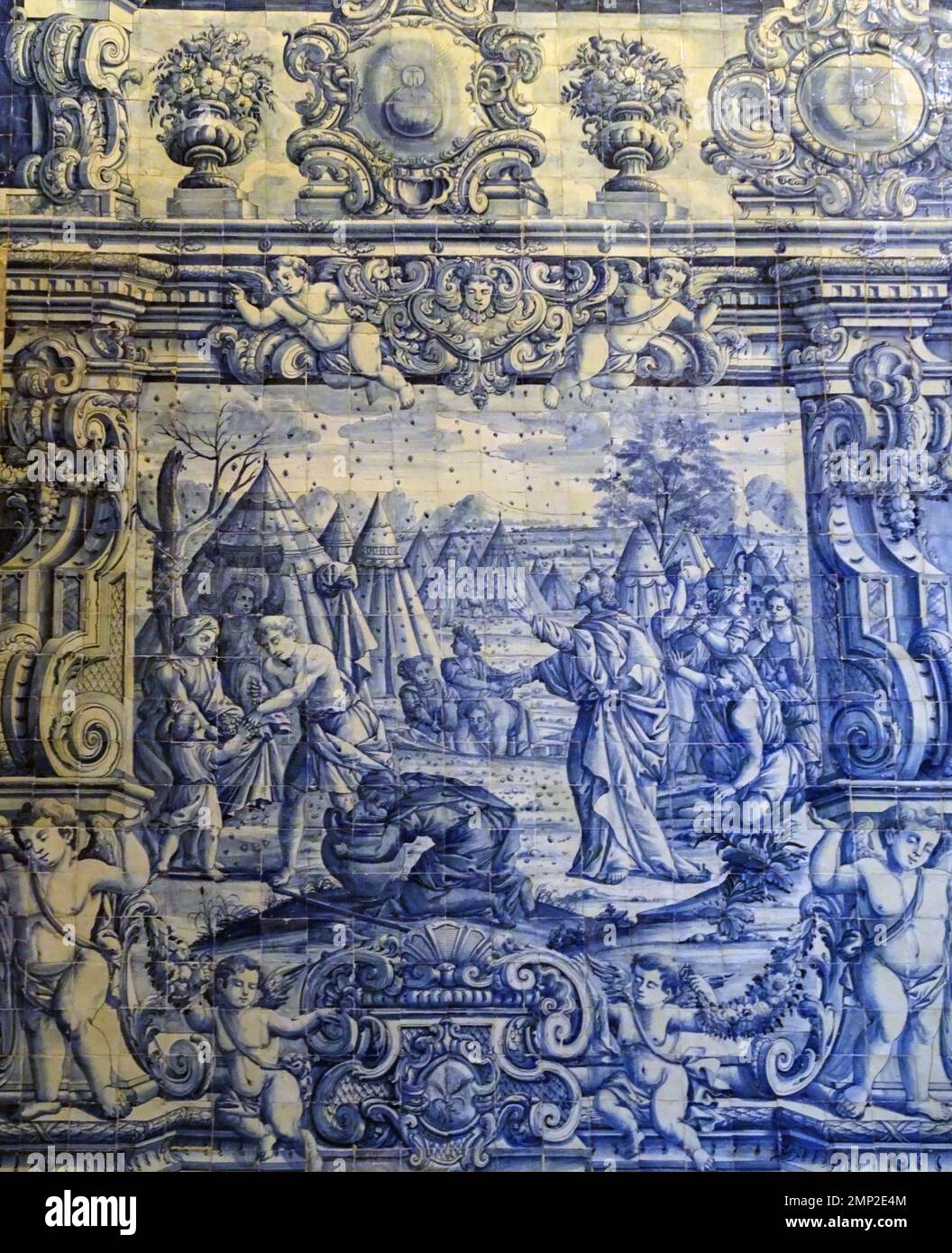 Portugal, Açores, Sao Miguel, Ponta Delgada : intérieur de l'église baroque de l'ancien collège jésuite (Igreja do Colegio), datant de l' Banque D'Images