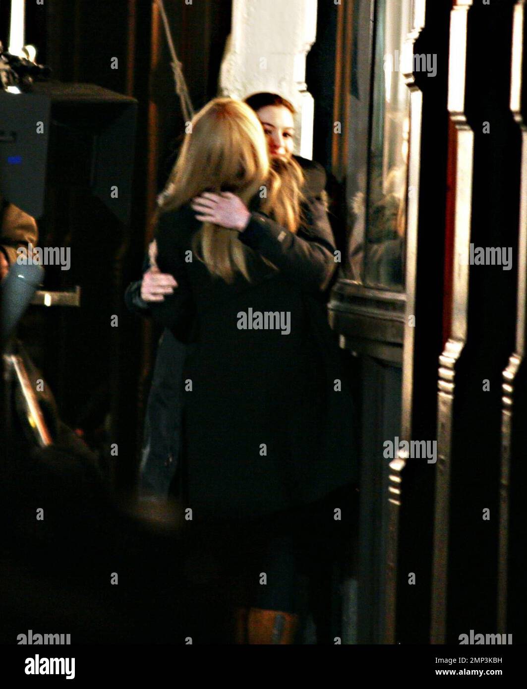 Exclusif !! Kate Hudson et Anne Hathaway photographent une scène pour Bride Wars. Boston, Ma. 4/24/08. Banque D'Images