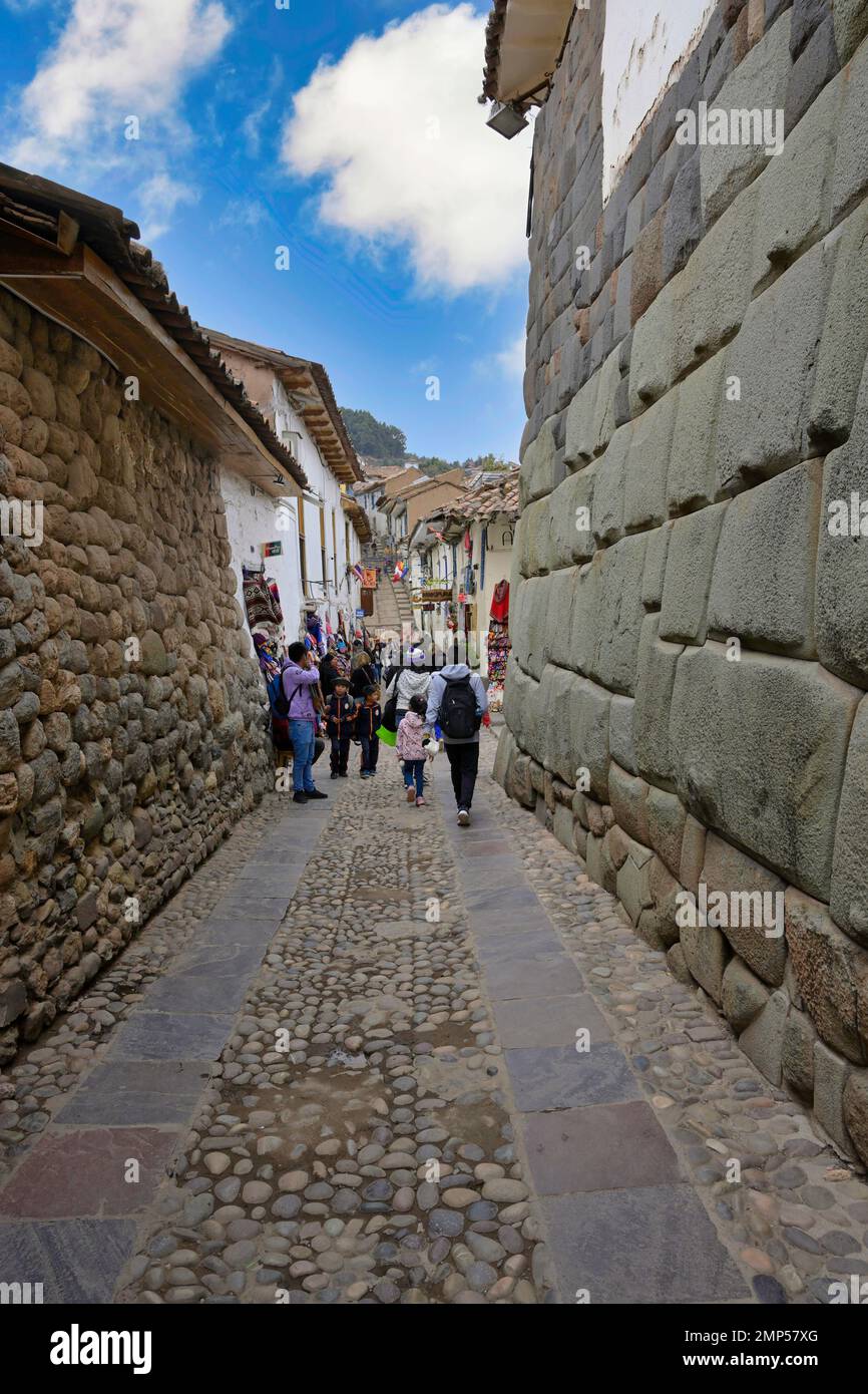 Maçonnerie en pierre inca dans le mur de la résidence de l'archevêque, Cusco, Pérou Banque D'Images