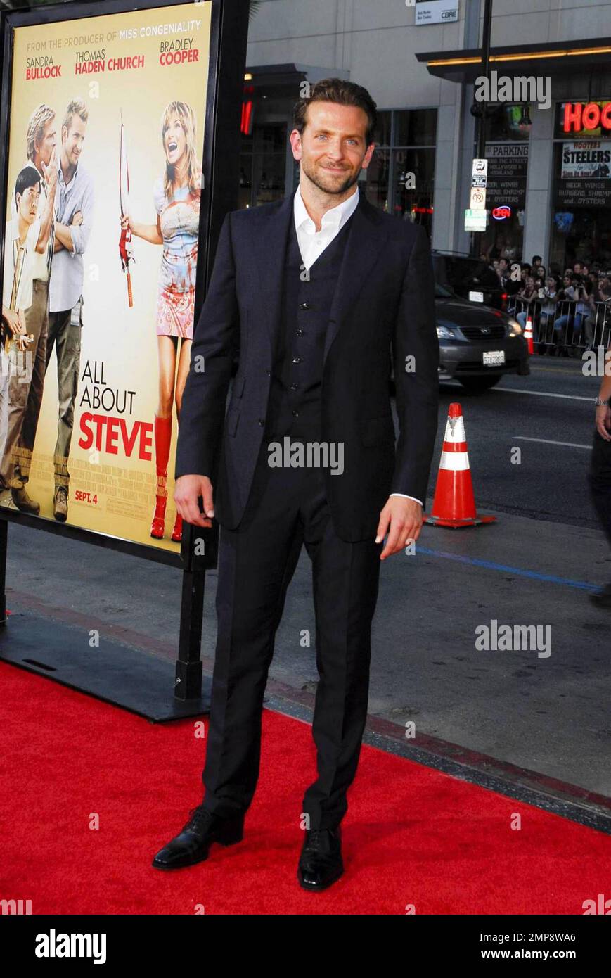 Bradley Cooper à la première de All About Steve, tenue au Grauman's Chinese Theatre à Los Angeles, CA. 08/26/09. Banque D'Images