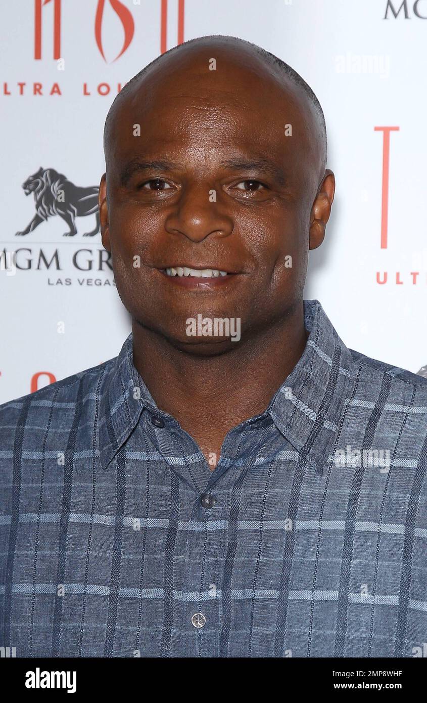 Warren Moon au tournoi de Blackjack Sports Dream All-Star Celebrity qui a lieu au salon Tabu Ultra à l'intérieur du MGM Grand Hotel & Casino. Las Vegas, Nevada 14th octobre 2011. Banque D'Images