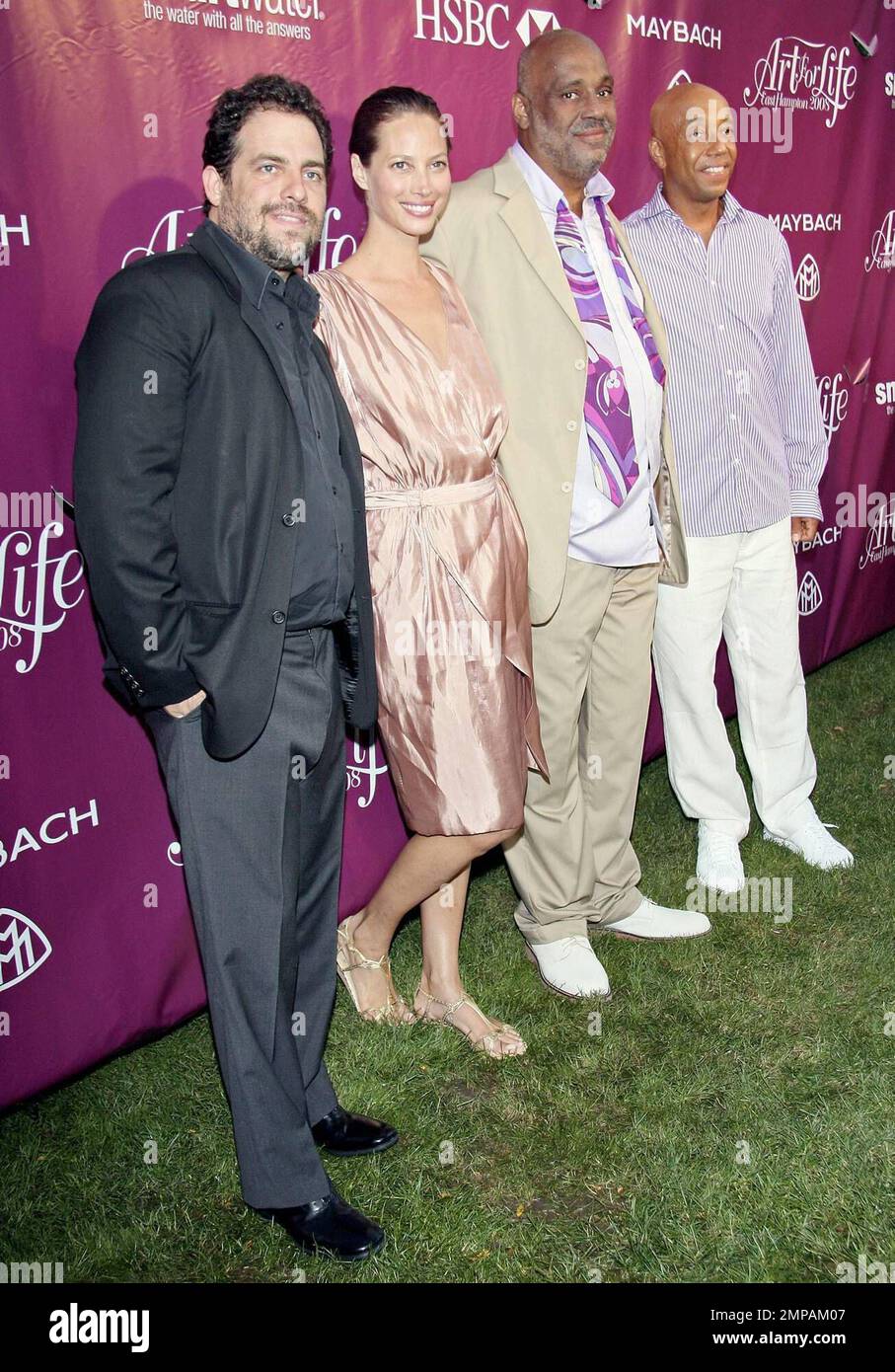 Directeur de film Brett Rattner, Supermodel Christy Turlington, Danny Simmons et Russell Simmons au gala annuel 9th Art for Life East Hampton 2008 de Russell Simmons au East Hampton Estate de Russell Simmons à East Hampton, NY. 7/19/08. Banque D'Images