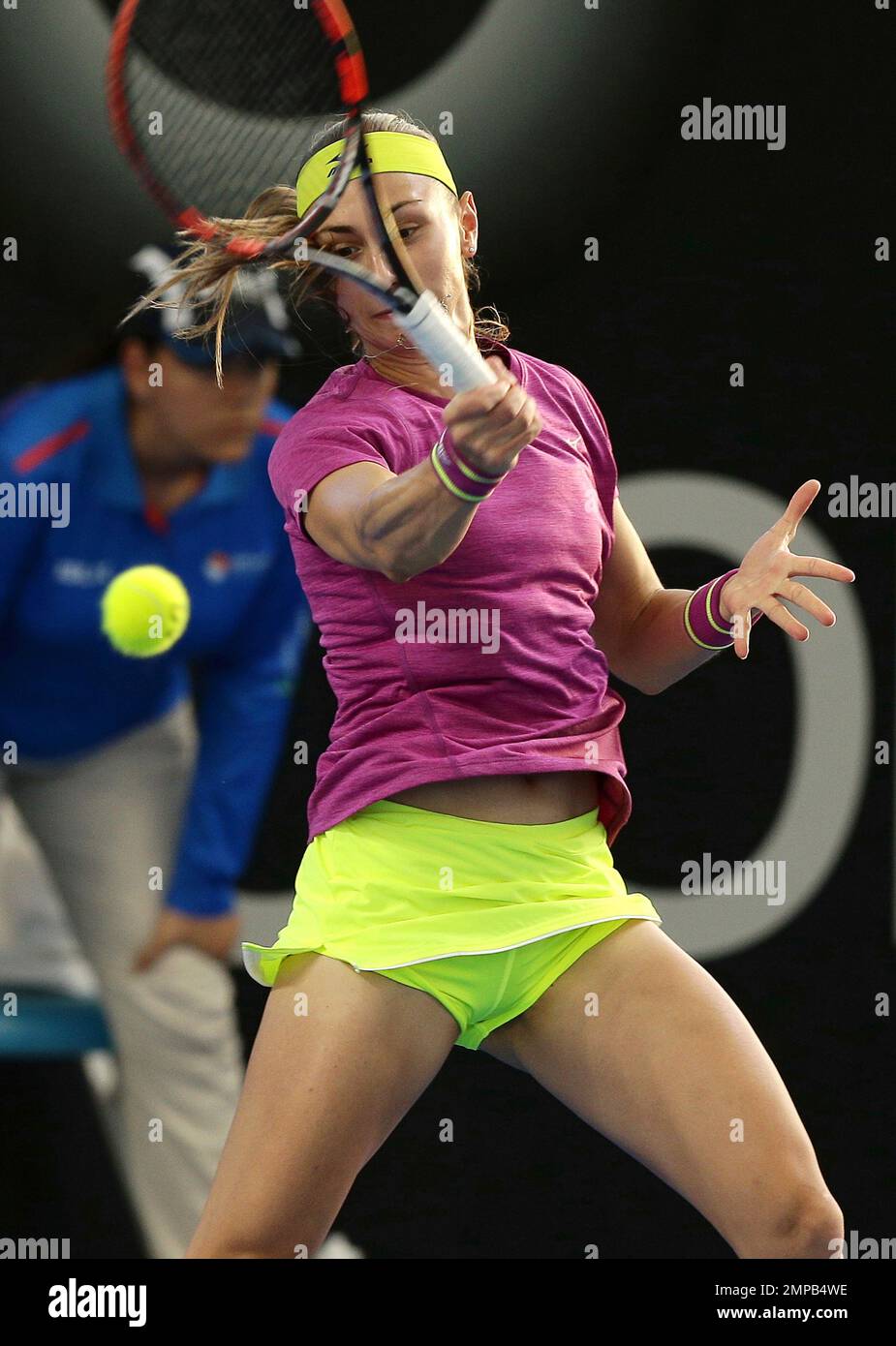 Aleksandra Krunic of Serbia plays a shot in her quarter final match against Anastasija Sevastova of Latvia during the Brisbane International tennis tournament in Brisbane, Australia, Thursday, Jan. 4, 2018. (AP Photo/Tertius Pickard) Banque D'Images