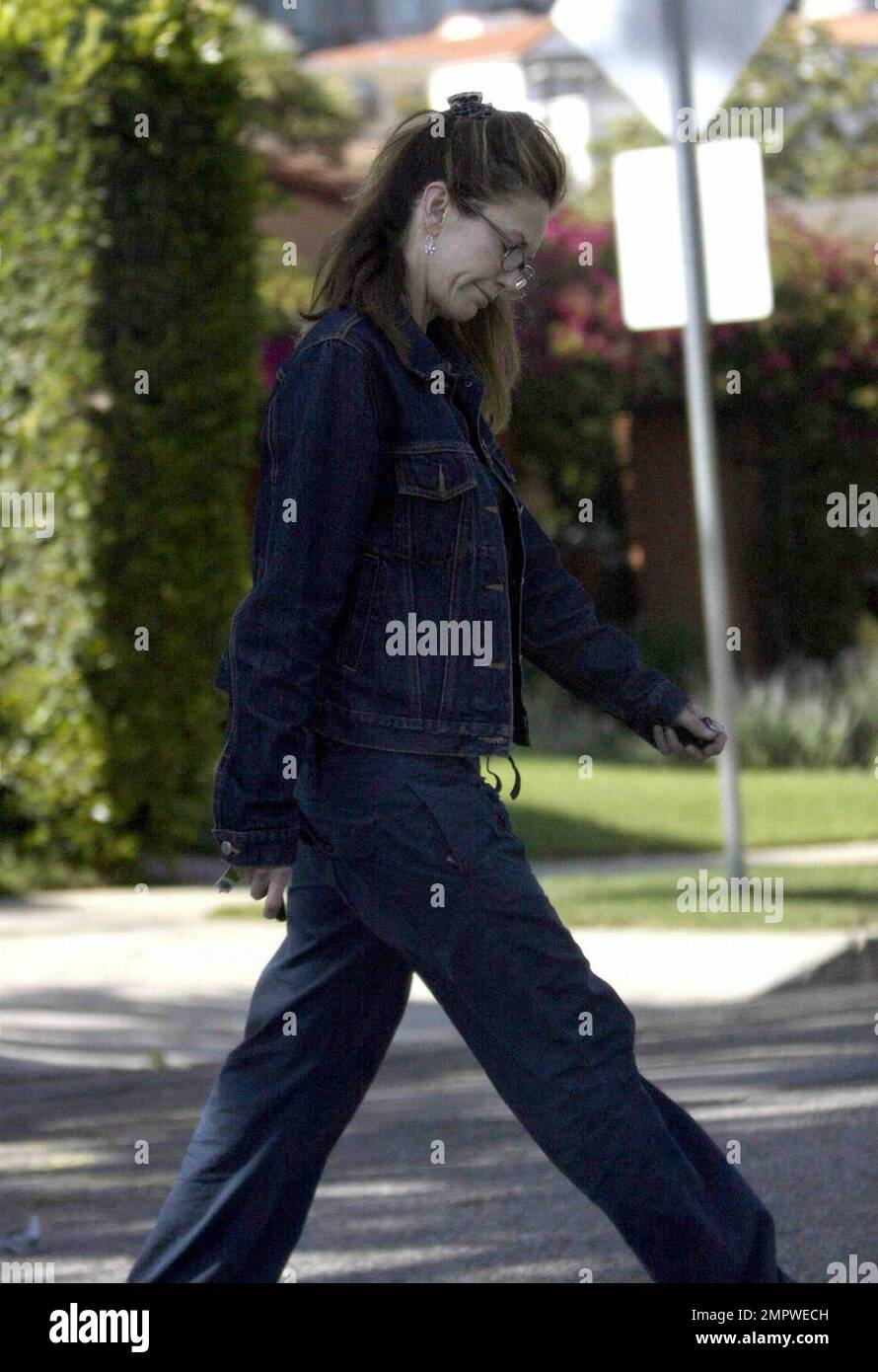 Exclusif !! L'actrice Diane Lane a été vue cet après-midi avant de se rendre à l'aéroport pour un vol au départ de Los Angeles. L'actrice de 44 ans, qui a été vue castiquement vêtue de jeans, est mariée à l'acteur Josh Brolin. Los Angeles, Californie. 5/14/09. Banque D'Images