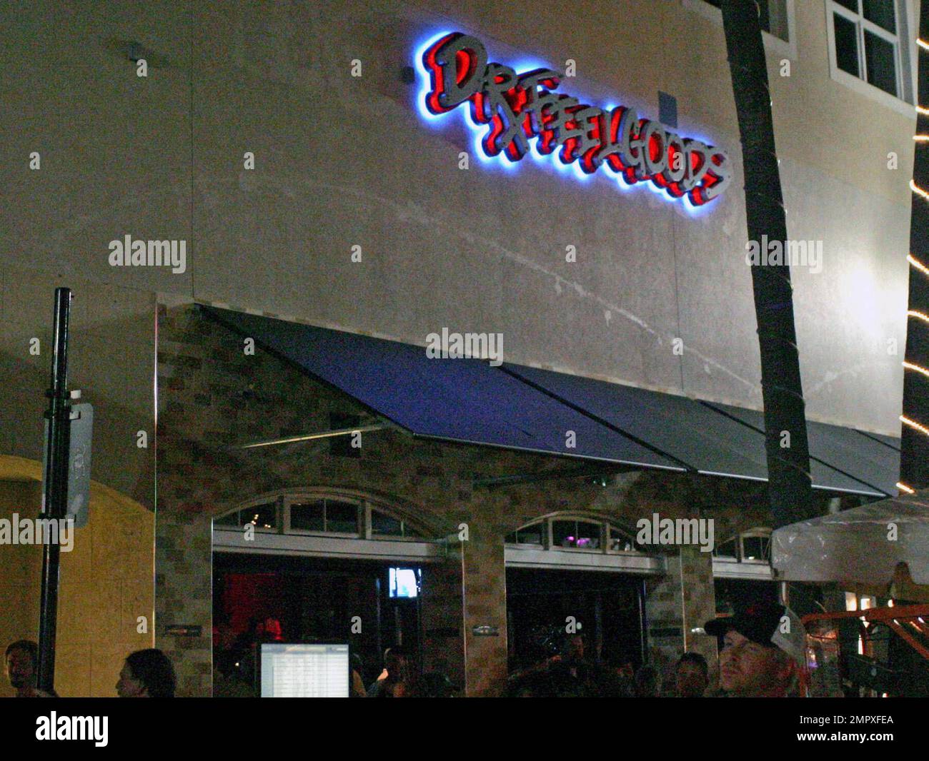 Le Dr Feelgood's Rock Bar est la propriété de Vince Neil. Palm Beach, FL, 01/19/08. Banque D'Images