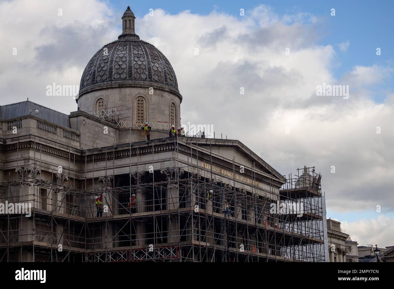 Londres, Royaume-Uni – 31 janvier 2023 : travaux de construction à l'extérieur de la galerie nationale à Trafalgar Sq. Credit: Sinai Noor/Alay Live News Banque D'Images