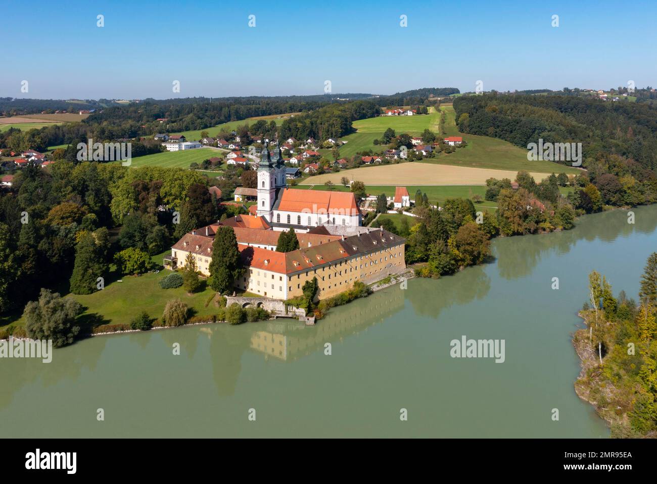 Tir de drone, monastère de Vornbach, Neuhaus am Inn, Bäderdreieck, Basse-Bavière,Bavière, Allemagne, Europe Banque D'Images