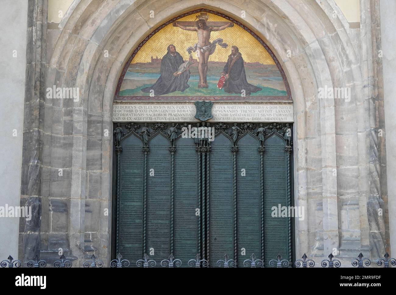 Porte de thèse, église du château, Luther City Wittenberg, Saxe-Anhalt, Allemagne, Europe Banque D'Images