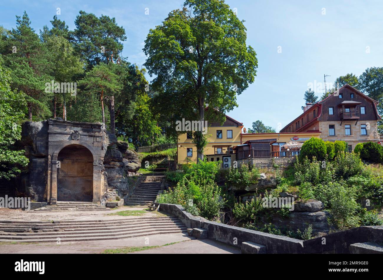 Belveér guetteur avec hôtel, Belvedere, Labská Strán, Elbleiten, Okres Decín, Ústecký kraj, Suisse de Bohême, montagnes de grès d'Elbe, Repu tchèque Banque D'Images