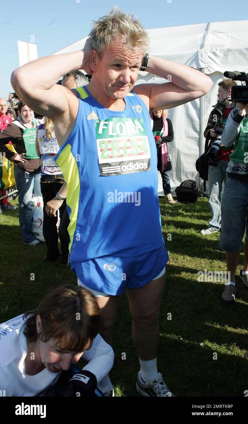 Gordon Ramsay apparaît avant de courir dans le Marathon de Londres Flora 2009. Londres, Royaume-Uni. 4/26/09. . Banque D'Images