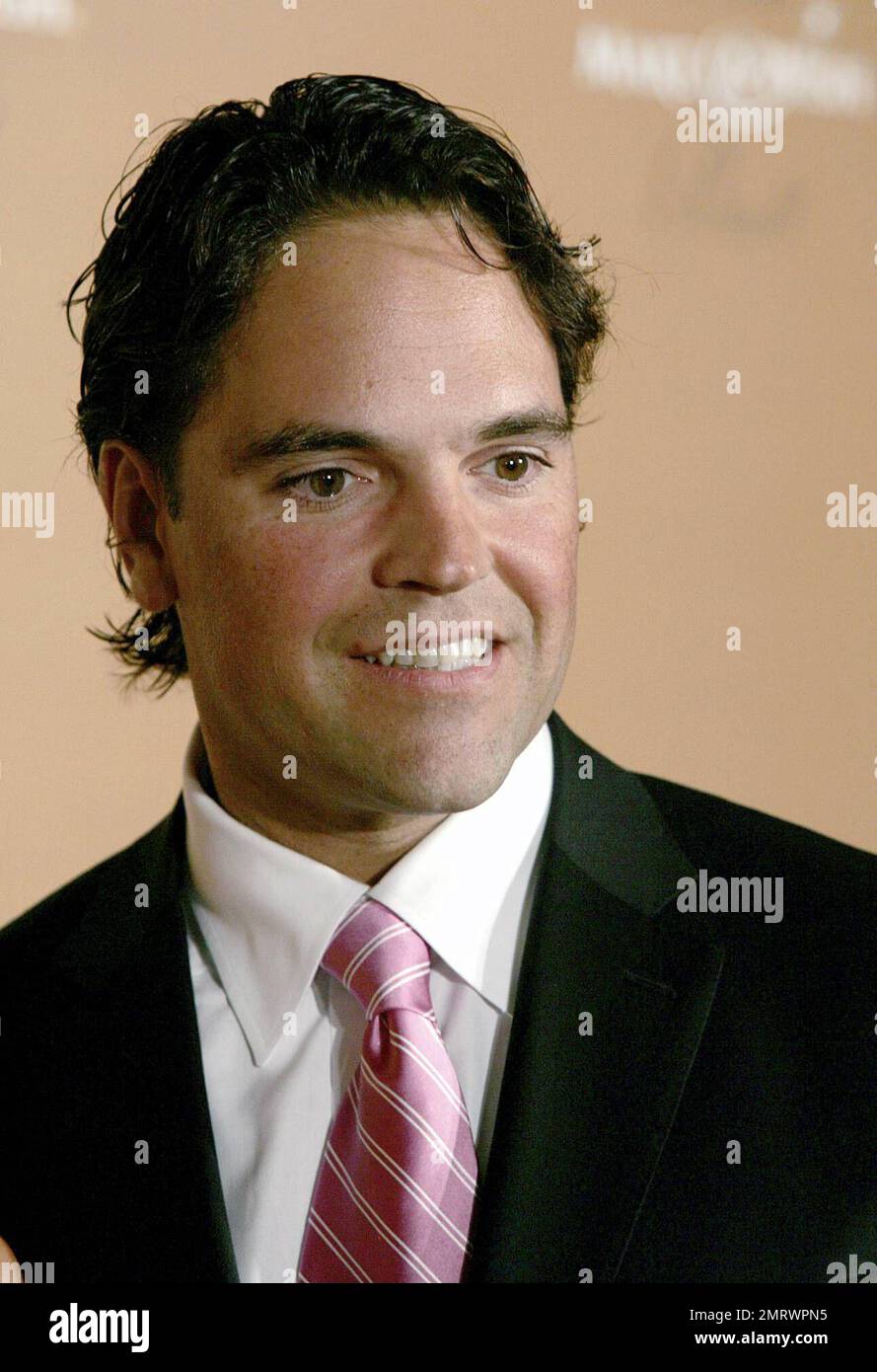 Mike Piazza arrive pour le bal annuel de make-A-Wish InterContinental 13th à l'hôtel InterContinental. Miami, Floride. 11/10/07. Banque D'Images