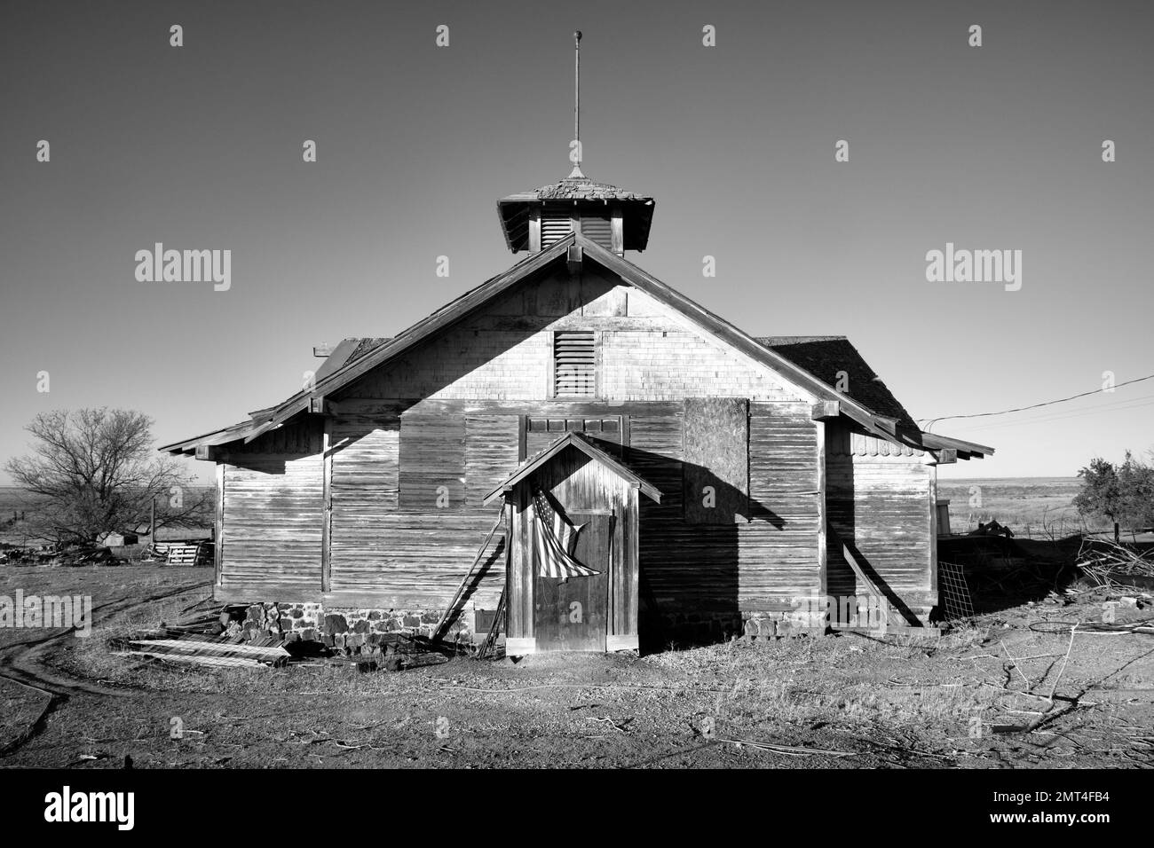 États-Unis, Idaho, Greenwood, ancienne grange avec drapeau américain Banque D'Images