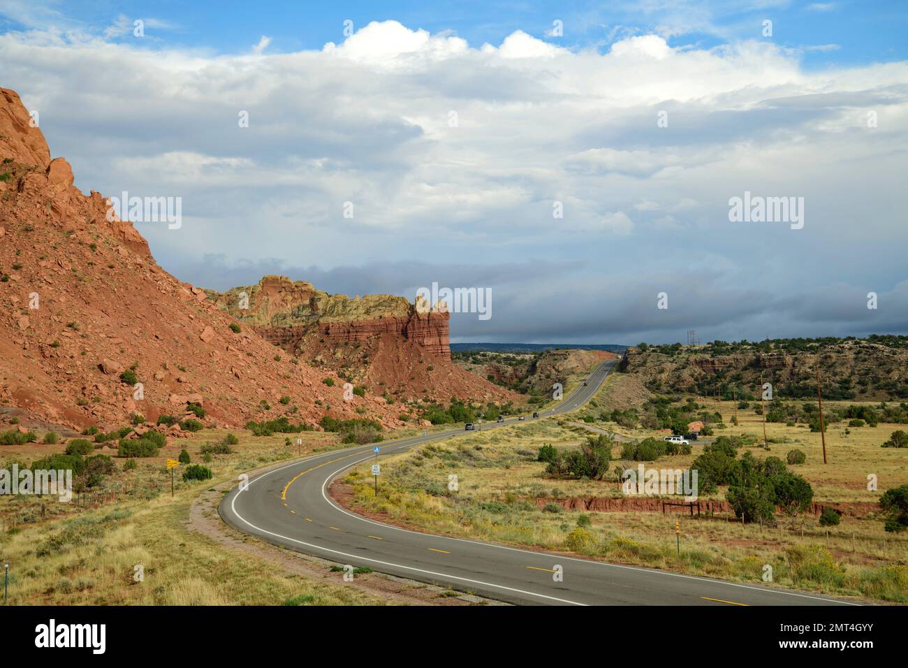 États-Unis, Sud-Ouest, Nouveau-Mexique, Abiquiú, Ghost Ranch, Autoroute 84 Banque D'Images