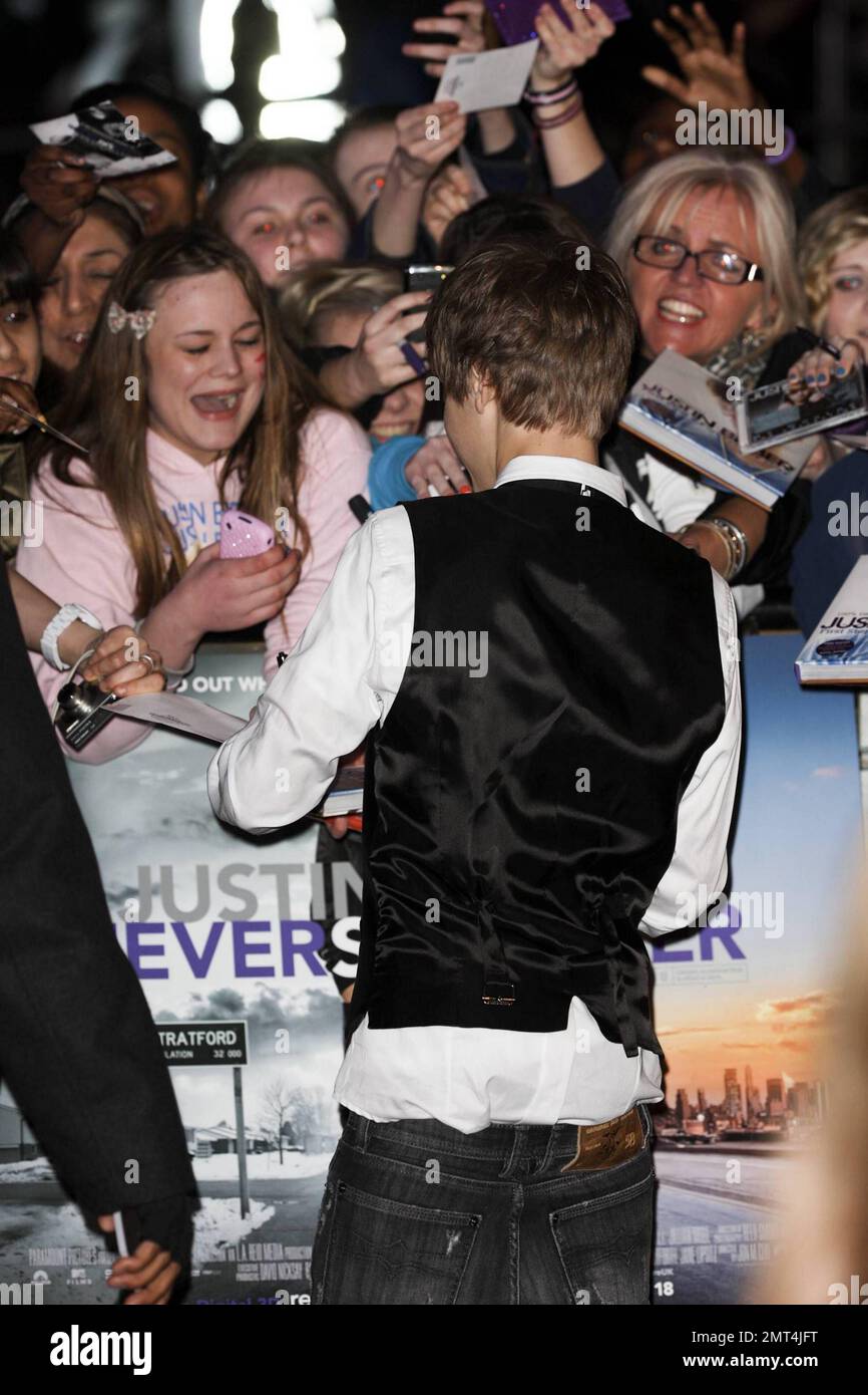 Justin Bieber à la première de 'jamais dire jamais' à l'Arena O2. Londres, Royaume-Uni. 2/16/11. Banque D'Images