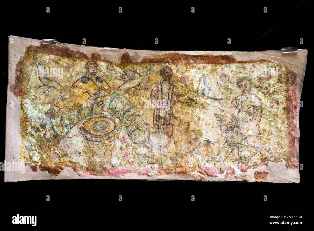 Peinture avec une scène de banquet. La scène symbolise le banquet dans la félicité d'un autre monde que le défunt appréciera dans l'après-vie. La datation de la peinture fluctue entre la fin du 3rd siècle et le milieu du 4th siècle AD - Museo Archeologico Regionale Paolo Orsi - Syracuse, Sicile, Italie Banque D'Images