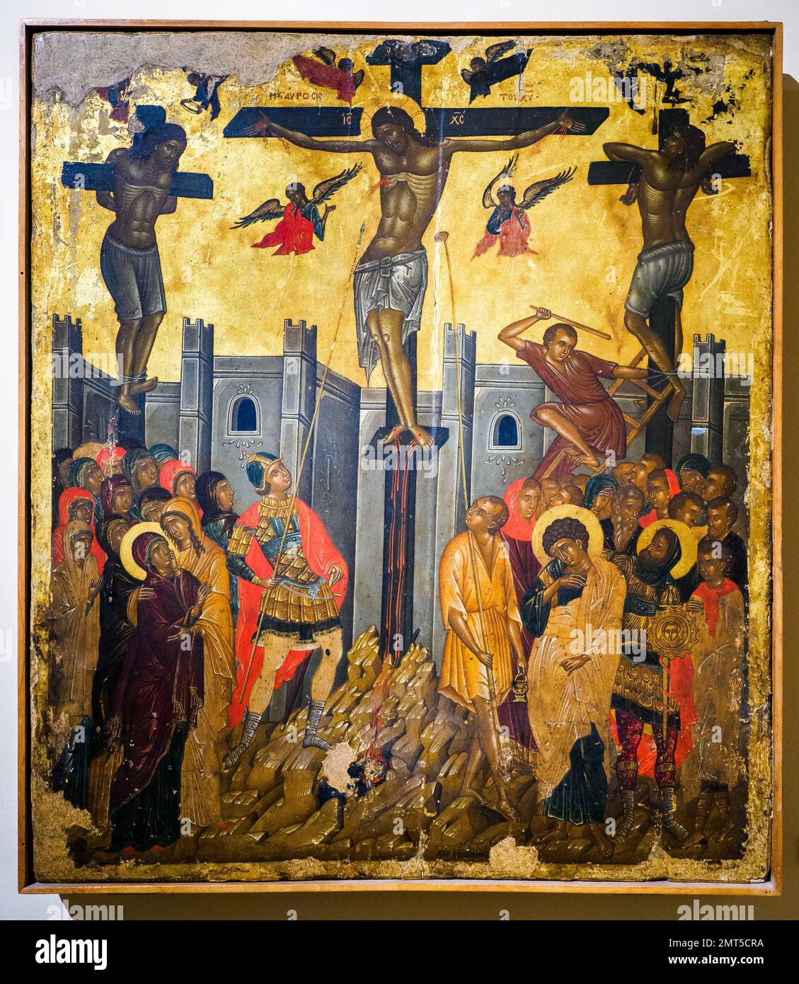Crucifixion par Emanuele Lampardo, 16th siècle - tempera sur panneau - Galleria Regionale di Palazzo Bellomo, Ortigia - Syracuse, Sicile, Italie Banque D'Images