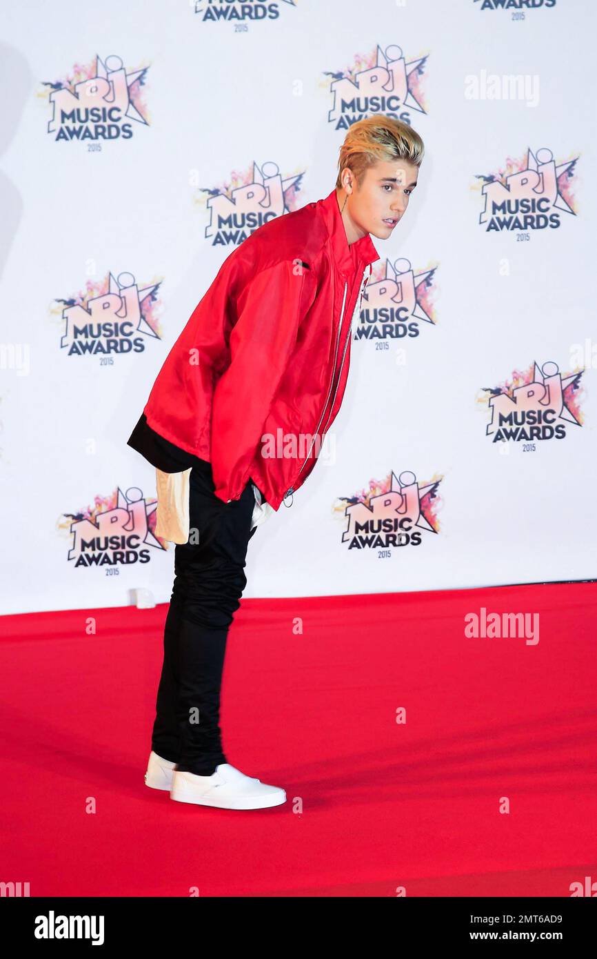 Justin Bieber au NRJ Music Awards 17th au Palais des Festivals de Cannes, France. 07 novembre 2015. Banque D'Images