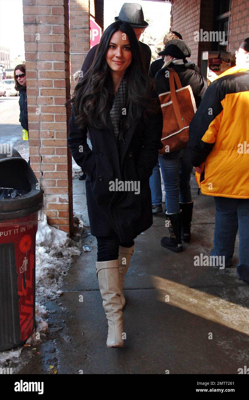 Olivia Munn sur main Street pendant le Sundance film Festival. Park City, Utah. 01/25/2010. Banque D'Images