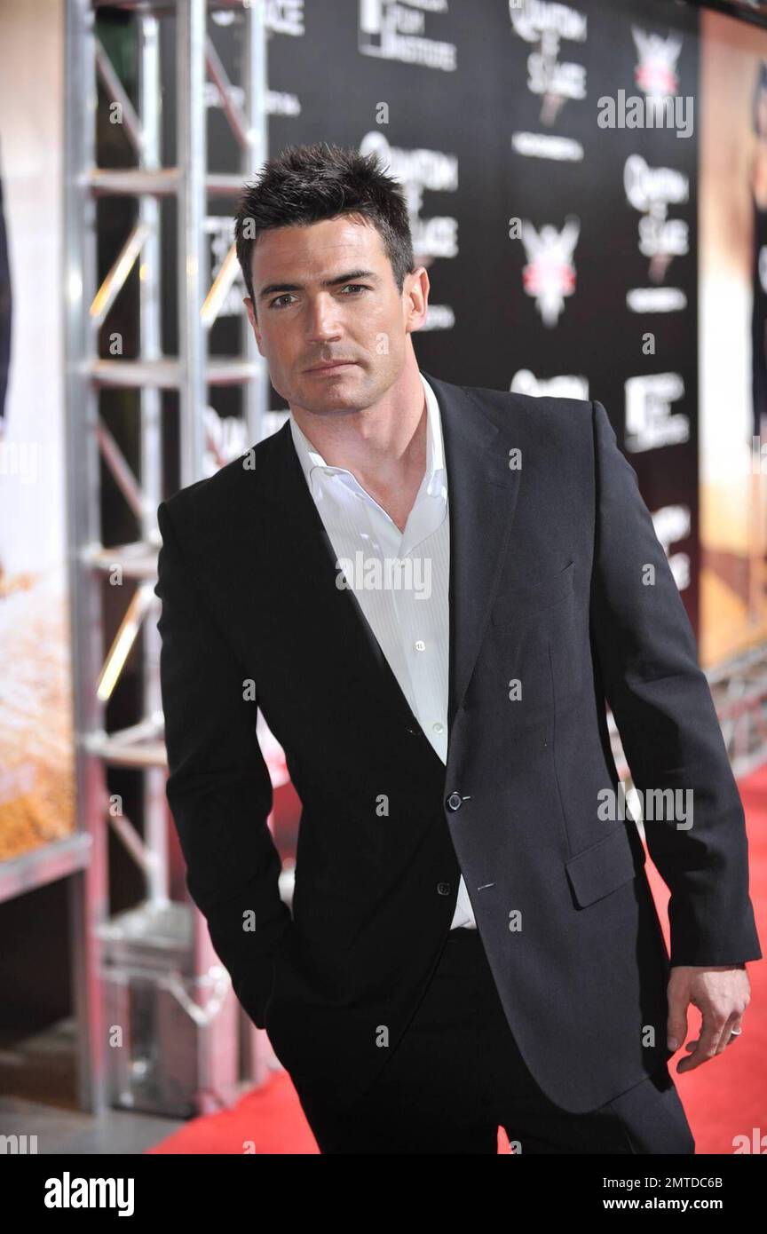 Aiden Turner au premier ministre de New York de James Bond 007 Quantum of Solace. New York 11/11/08. Banque D'Images