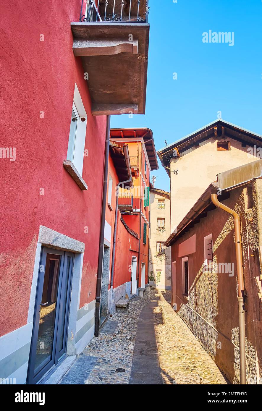 Le vieux village de Ronco sopra Ascona, situé dans les montagnes, Tessin, Suisse Banque D'Images