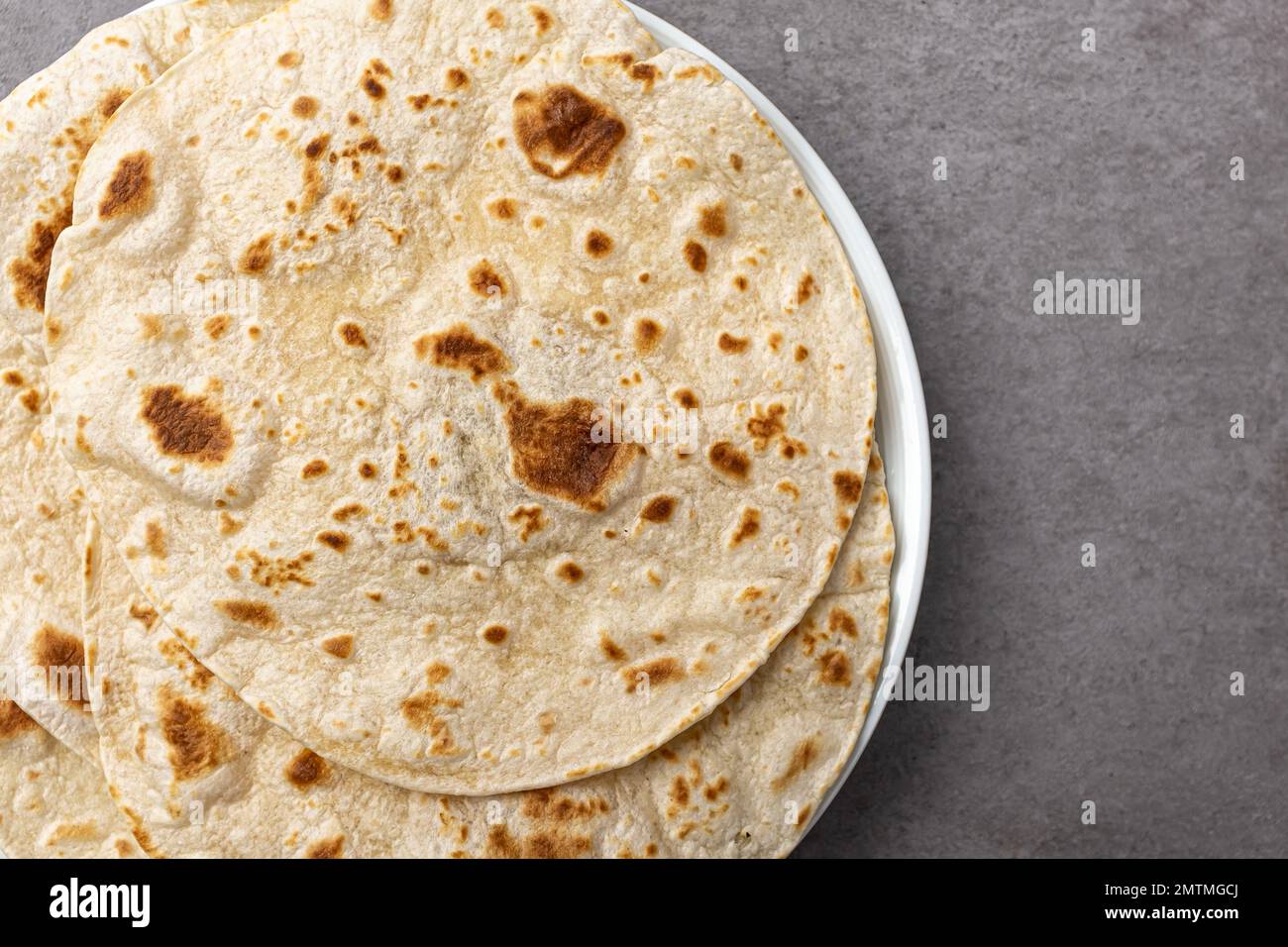 culture alimentaire indienne. pain traditionnel. nourriture à base de farine Banque D'Images