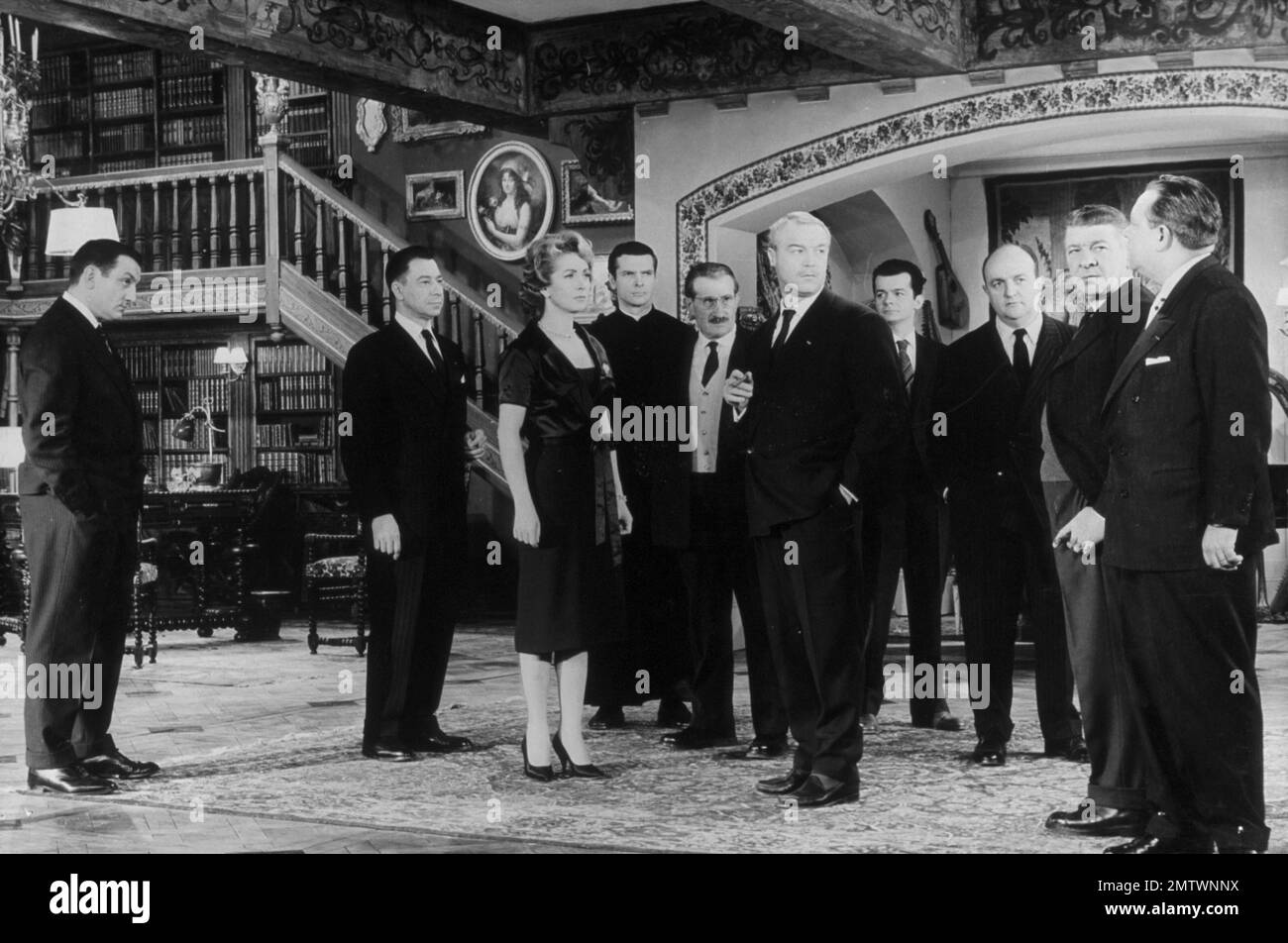 Marie octobre année: 1959 - France Directeur: Julien Duvivier Danielle Darrieux, Bernard Blier, Robert Dalban, Paul Frankeur, Paul Guers, Daniel Ivernel, Lino Ventura, Paul Meurisse, Serge Reggiani, Noël Roquevert Banque D'Images
