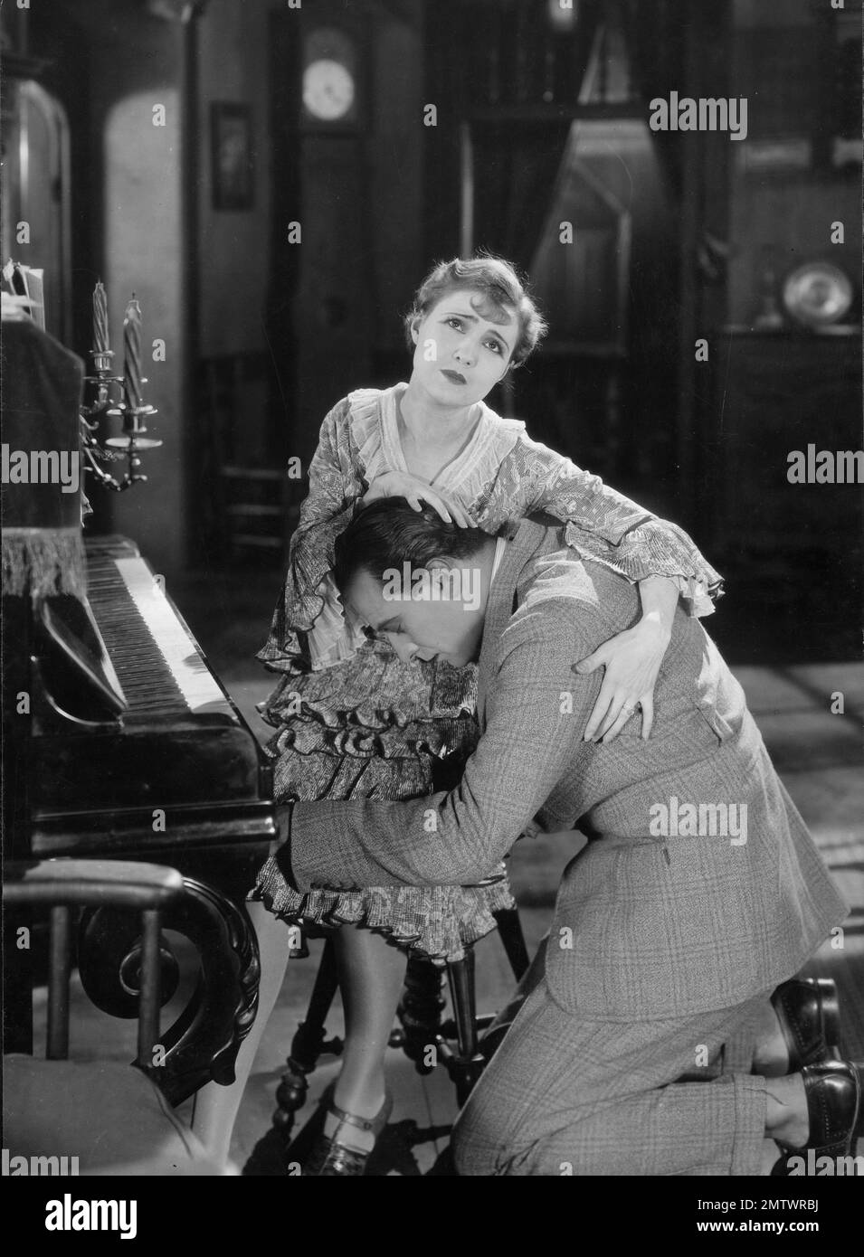 La femme nue année : 1926 - France Directeur : Léonce Perret Louise Lagrange, Iván Petrovich Banque D'Images