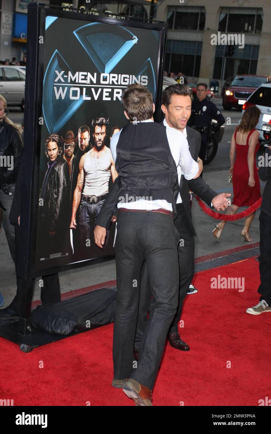 Hugh Jackman et Ryan Reynold jouent autour de la première de film de 20th Century Fox X-MEN ORIGINS:WOLVERINE au Graumans Chinese Theatre à Hollywood. Los Angeles, CA 4/28/09 Banque D'Images