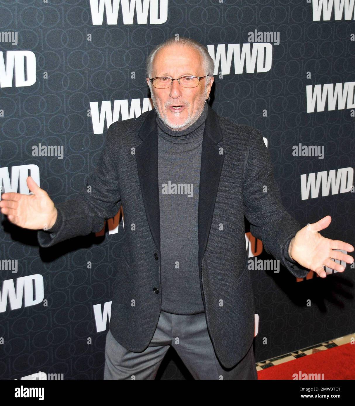 Stan Winston assiste au gala du WomenÕs Wear Daily 100th au Cipriani 42 à Midtown Manhattan. New York, NY. 11/2/10. Banque D'Images