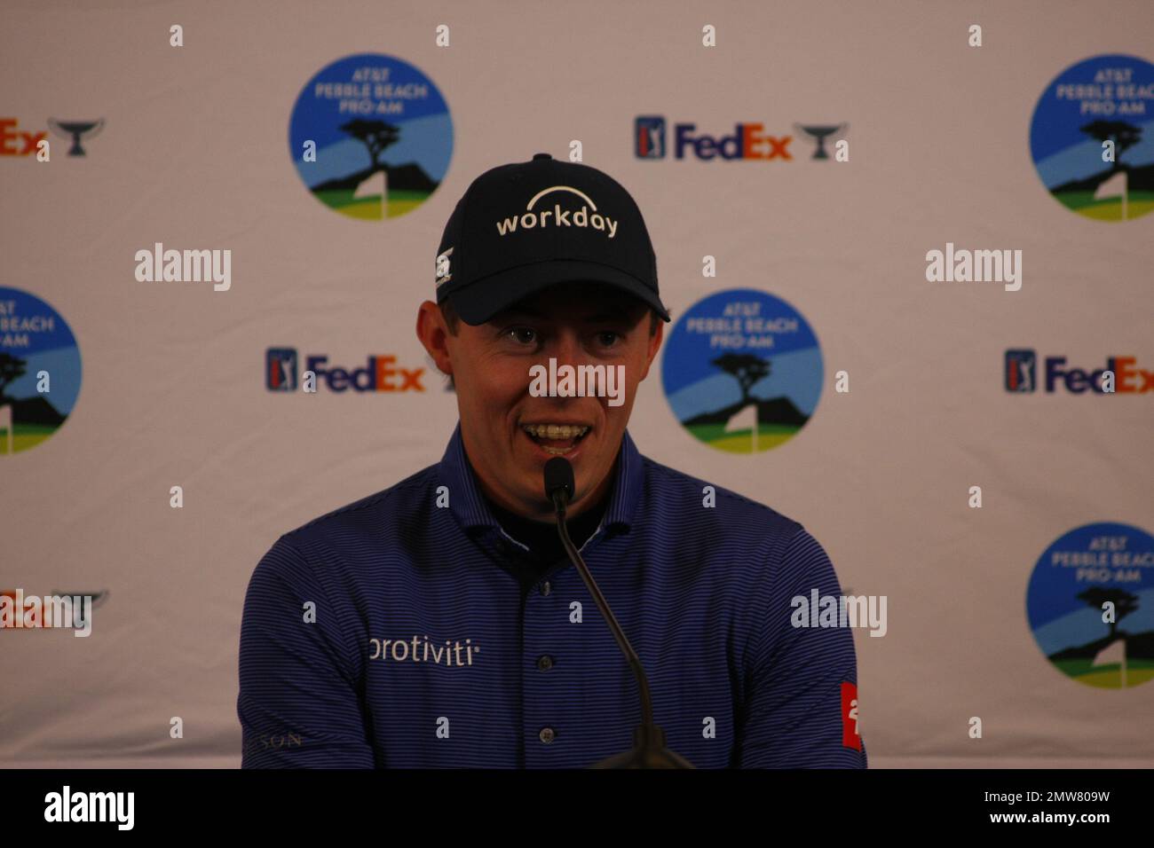 1st février 2023 le champion anglais de l'US Open - Matt Fitzpatrick s'adresse aux médias avant le début du tournoi DE golf AT&T Pro-Am PGA, à Pebble Beach Links à partir de demain. Crédit : Motofoto/Alay Live News Banque D'Images