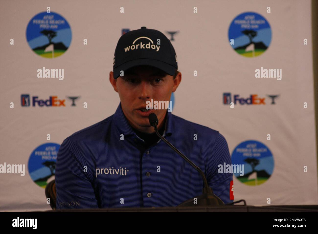 1st février 2023 le champion anglais de l'US Open - Matt Fitzpatrick s'adresse aux médias avant le début du tournoi DE golf AT&T Pro-Am PGA, à Pebble Beach Links à partir de demain. Crédit : Motofoto/Alay Live News Banque D'Images