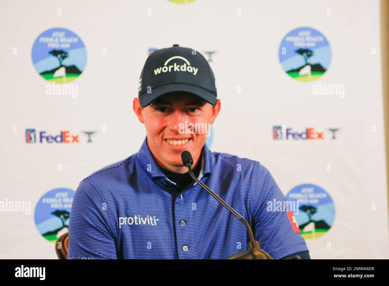 1st février 2023 le champion anglais de l'US Open - Matt Fitzpatrick s'adresse aux médias avant le début du tournoi DE golf AT&T Pro-Am PGA, à Pebble Beach Links à partir de demain. Crédit : Motofoto/Alay Live News Banque D'Images