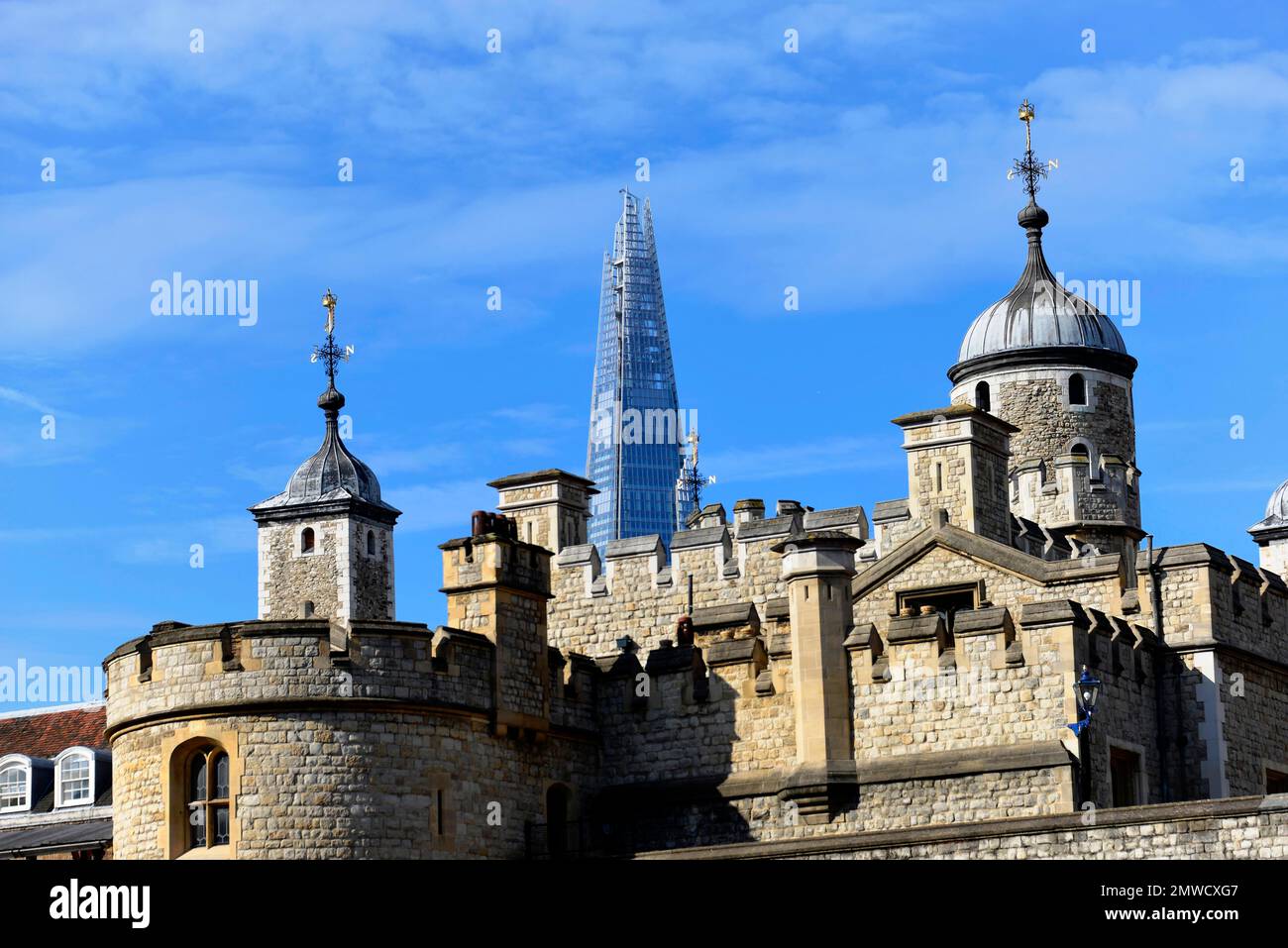 The Tower of London, Waterloo Barracks avec les joyaux de la Couronne, site classé au patrimoine mondial de l'UNESCO, Londres, Angleterre, Royaume-Uni Banque D'Images