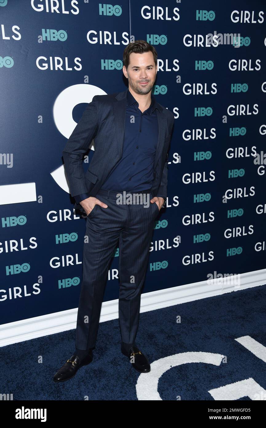 Actors Andrew Rannells attends the premiere of HBO's "Girls" sixth and final season at Alice Tully Hall on Thursday, Feb. 2, 2017, in New York. (Photo by Evan Agostini/Invision/AP) Banque D'Images