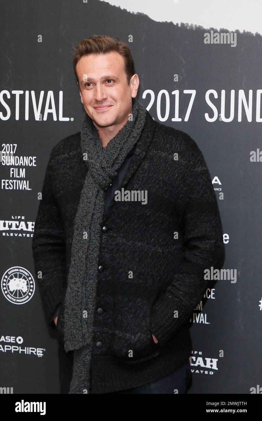 Actor Jason Segel poses at the premiere of "The Discovery" during the 2017 Sundance Film Festival on Friday, Jan. 20, 2017, in Park City, Utah. (Photo by Danny Moloshok/Invision/AP) Banque D'Images
