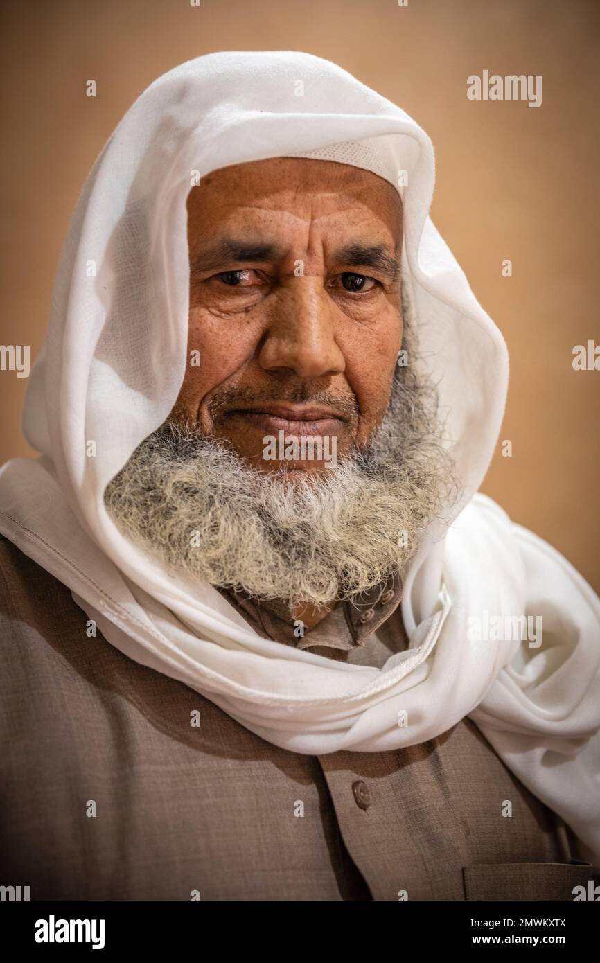Portrait de l'homme égyptien au village de Tunis, Lac de Qarun, Égypte Banque D'Images