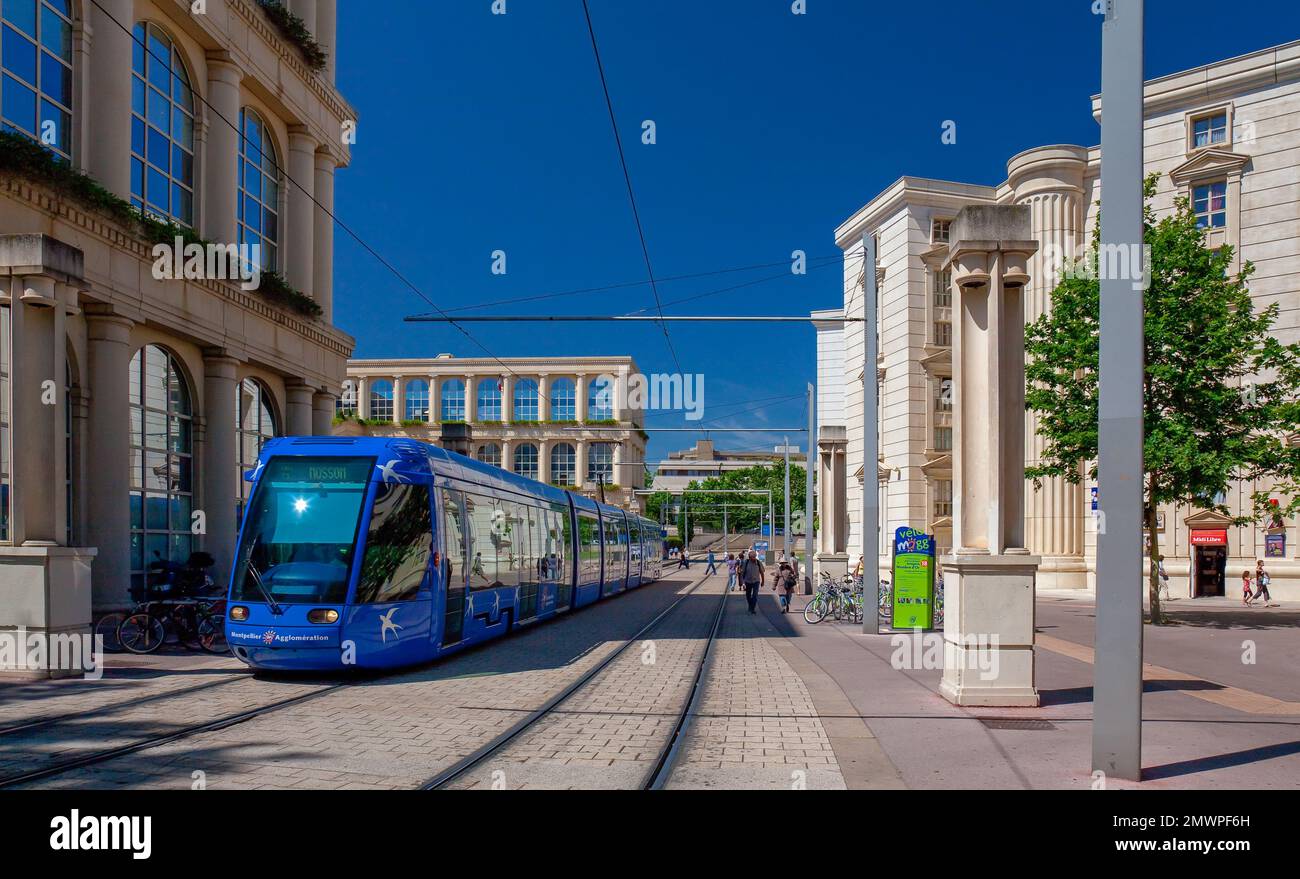 France. Herault (34) Montpellier. District d'Antigone, tramway Banque D'Images