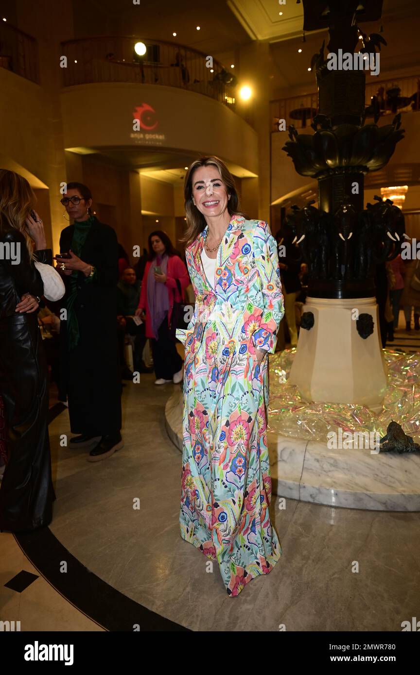 Bettina Cramer BEI der Anja Gockel Fashion Show 'even Senses' auf der Berlin Fashion week automne/hiver 2023 im Hotel Adlon Kempinski. Berlin, 18,01. Banque D'Images