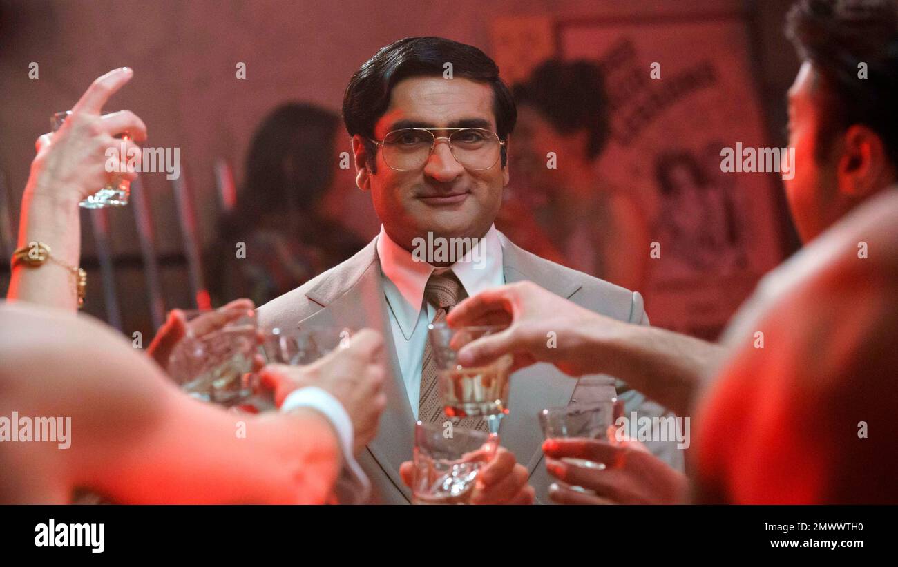 KUMAIL NANJIANI est LE BIENVENU À CHIPPENDALES (2022), dirigé par RICHARD SHEPARD, NISHA GANATRA et MATT SHAKMAN. Credit: Vingtième télévision / Je suis Jenni Konner Productions / Album Banque D'Images