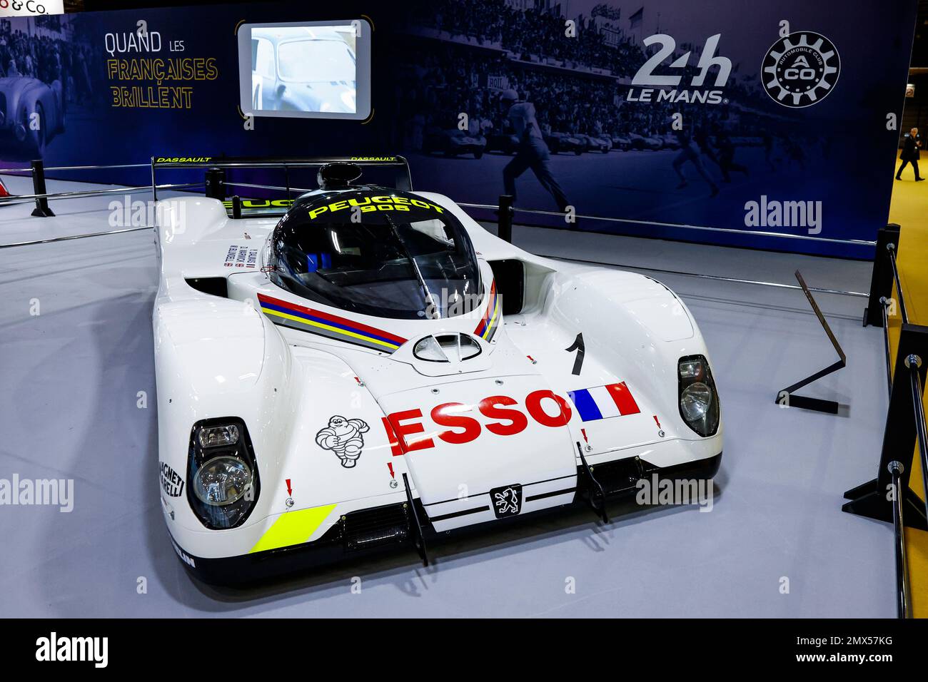 Peugeot 905 Evo 1 BIS LM lors du rétromobile 2023 à l'Expo Paris porte de Versailles, de 31 janvier à 5 février 2023 à Paris, France - photo Julien Delfosse / DPPI Banque D'Images