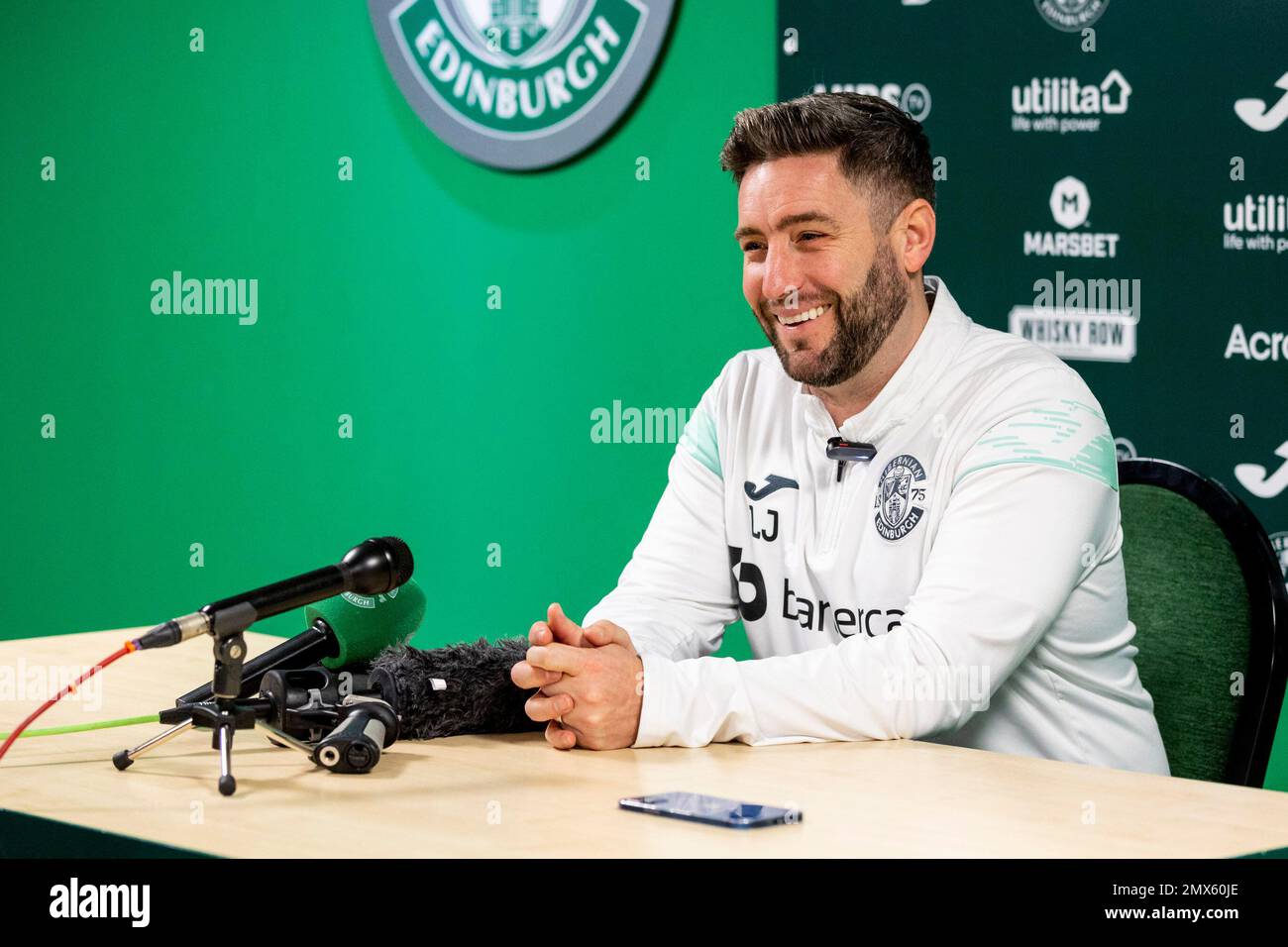 Édimbourg, Écosse. 02/02/2023, Lee Johnson, directeur de Hibernian, parle lors de la conférence de presse Hibernian au centre de formation Hibernian avant le voyage face à St Mirren photo: Alan Rennie Banque D'Images