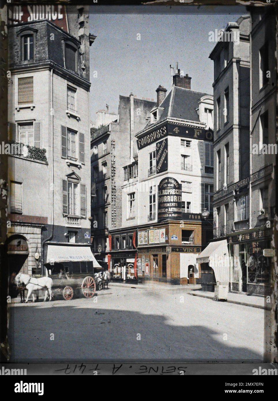 Paris (2nd arr.), France angle des rues du Mail et vide-Gousset vu de la place des petits-Pères , Banque D'Images