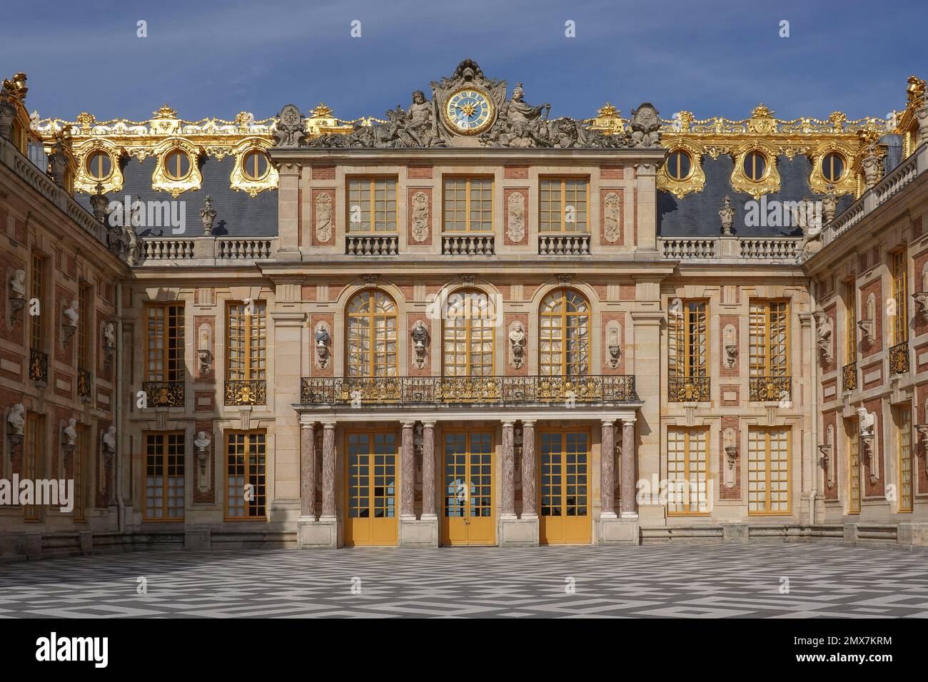Château de versailles façades Banque de photographies et d'images à haute  résolution - Alamy