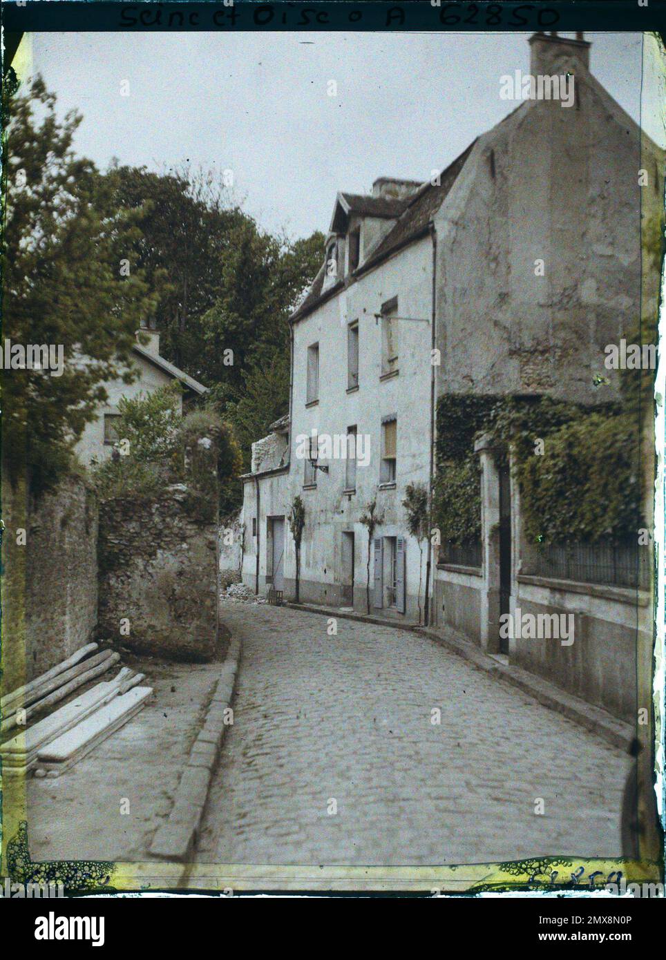 Marly-le-Roi, France , 1930 - Ile-de-France - Stéphane Passet - (28 juin -8 juillet) Banque D'Images