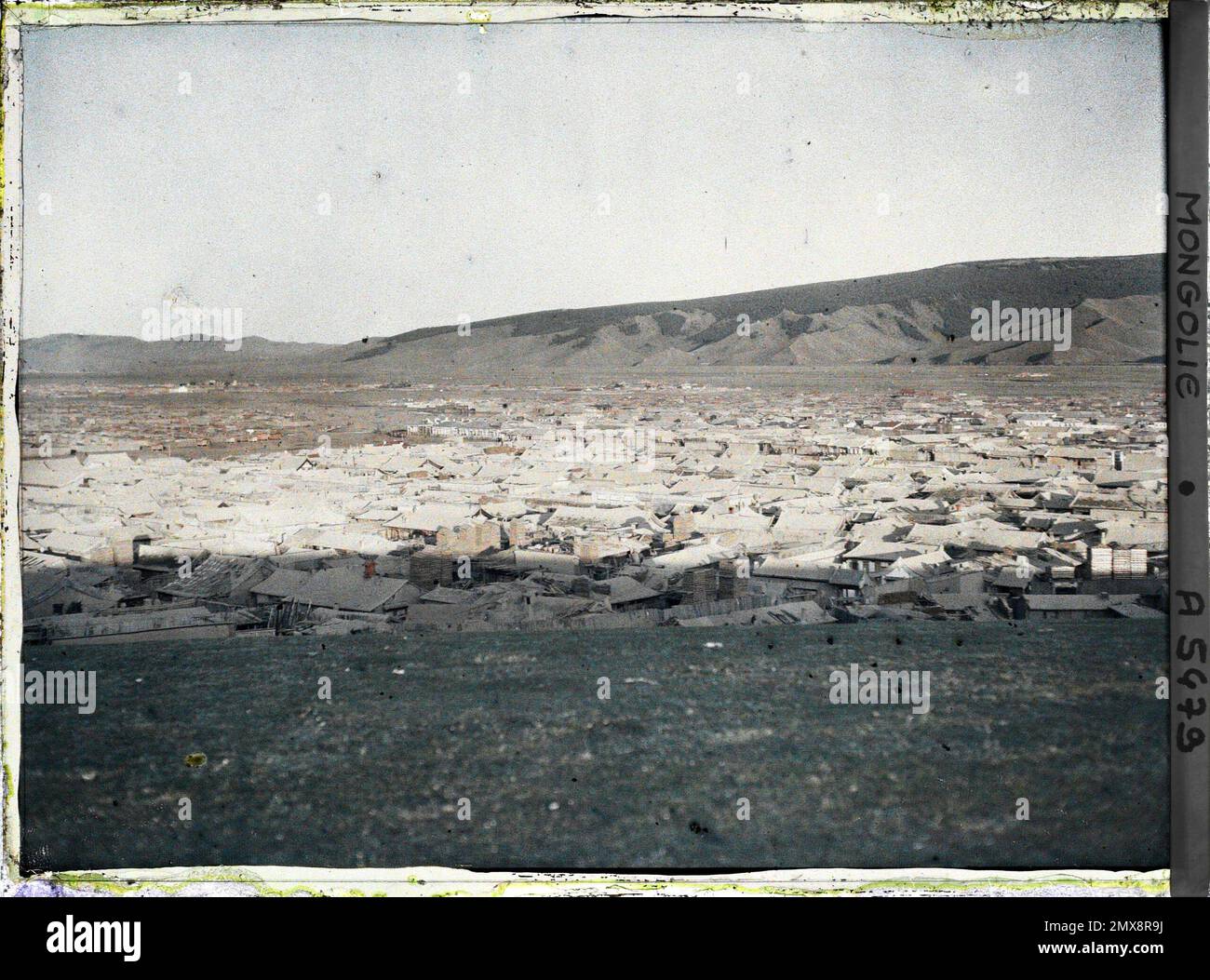Orga, Mongolie vue panoramique sur Baruun Damnuarchin, le quartier commerçant situé entre la partie centrale de la ville (Zün Khüree) et la colline de Gandan , 1913 - Mongolie - Stéphane Passet - (6-25 juillet) Banque D'Images