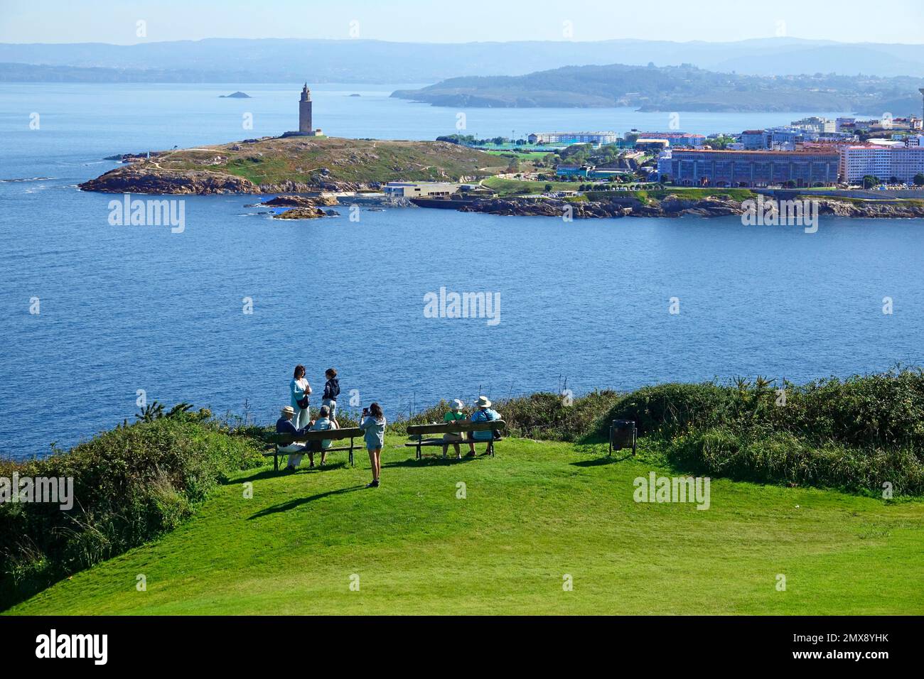 Phare, La Corogne est une ville et une municipalité de Galice, Espagne. A Coruña est la ville la plus peuplée de Galice et la deuxième plus peuplée de munici Banque D'Images