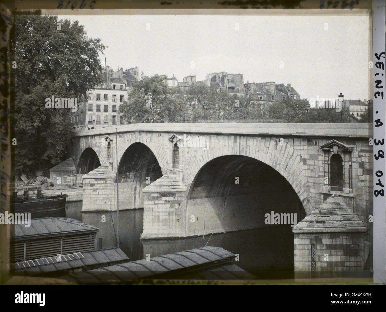 Paris (4th arr.), France le Pont Marie du Quai de Bourbon , Banque D'Images