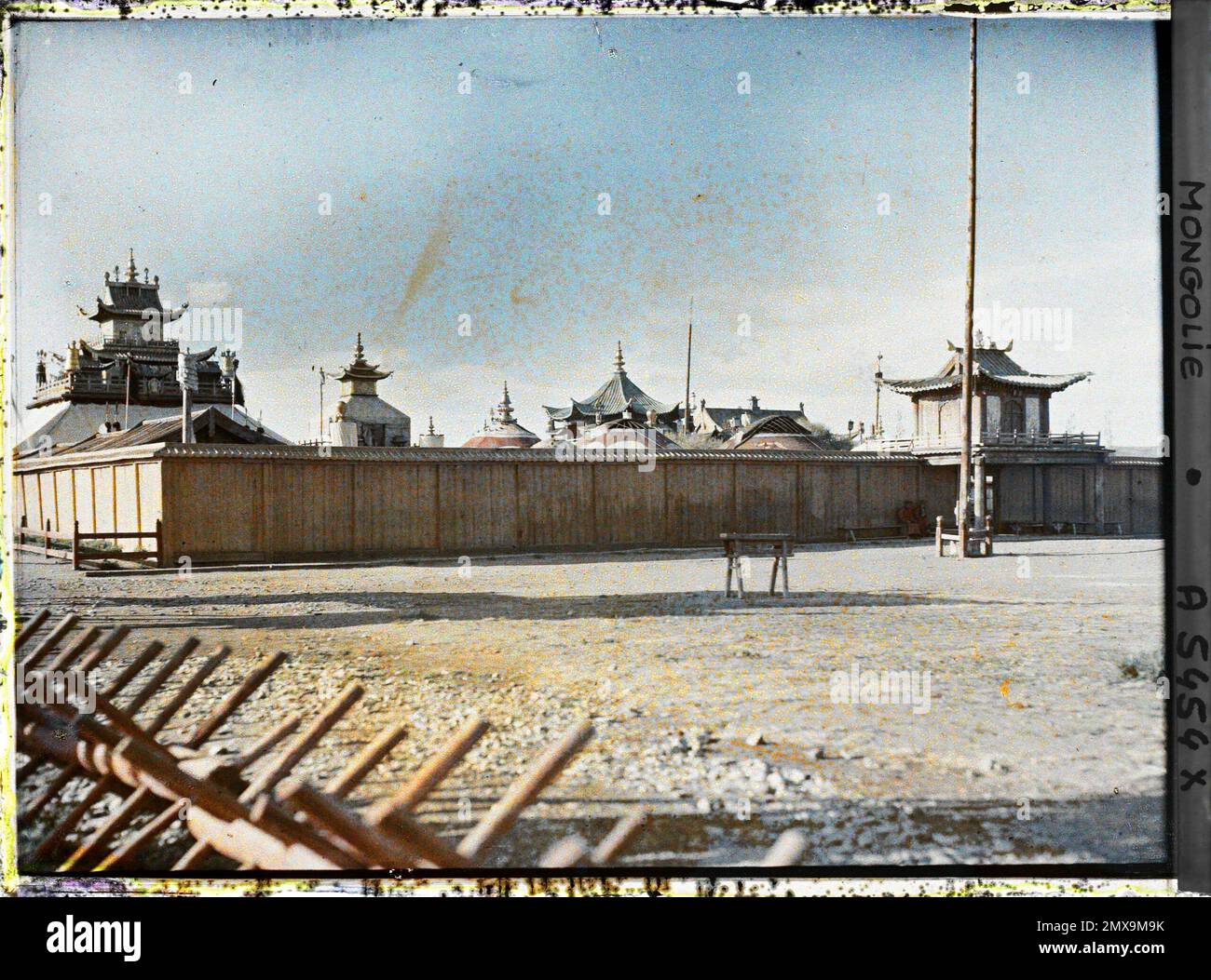 Orga, Mongolie l'entrée sud de Shar or (Palais jaune) , 1913 - Mongolie -  Stéphane Passet - (6-25 juillet) (Français - Orga , Mongolie l'entrée sud  du Shar or ( Palais jaune )).