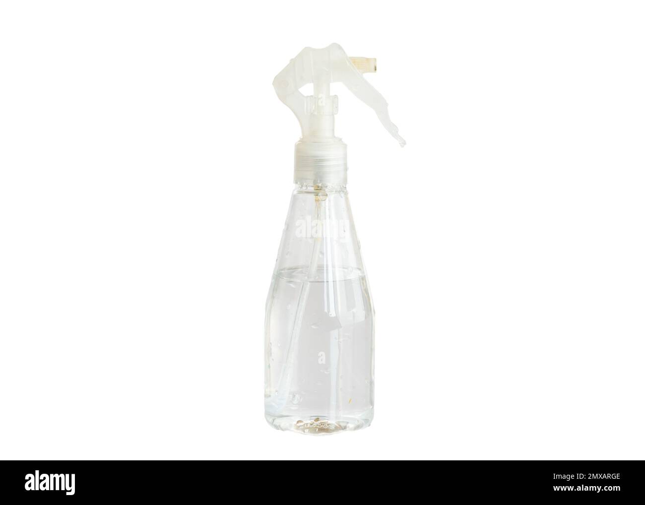 Bouteille de pulvérisation d'eau isolée sur fond blanc Banque D'Images Bouteille de pulvérisation d'eau isolée sur fond blanc Banque D'Images