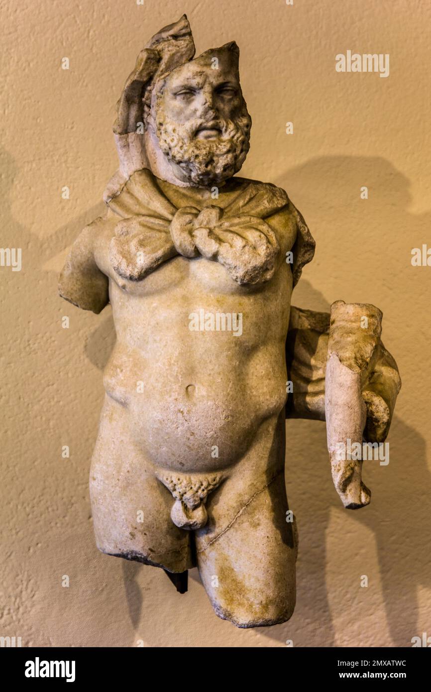 Statue d'Hercules, villa romaine avec de magnifiques sols en mosaïque, 1st-5th Century AD Desenzano del Garda, Lac de Garde, Italie, Desenzano del Garda, Lac Banque D'Images